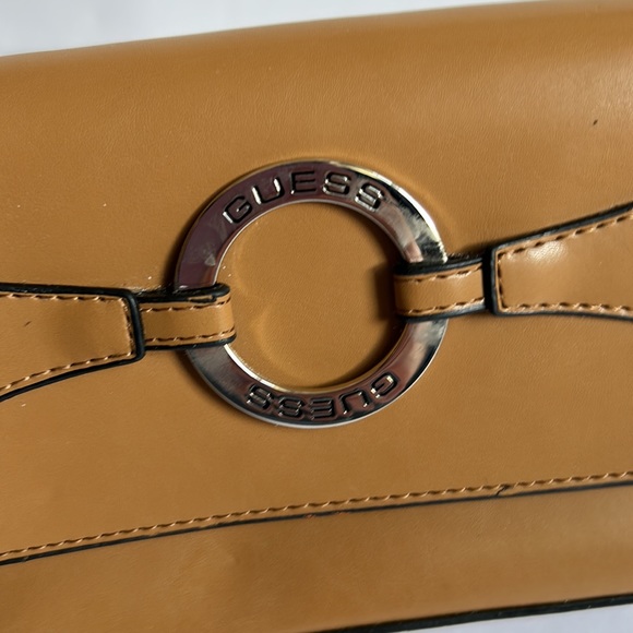 GUESS Vintage 90s Y2K Tan Flap Shoulder Bag Purse - Picture 8 of 11